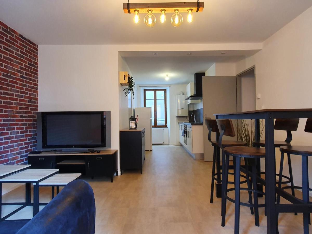 Appartement Industriel Avec Petite Terrasse Belfort Exterior photo